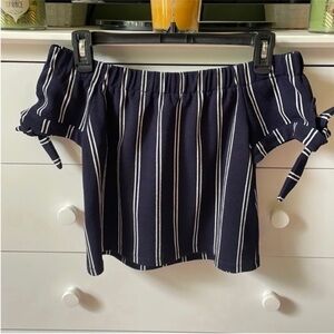 💙 Ivoire Women’s Size Small Navy Cropped Off The Shoulder Top